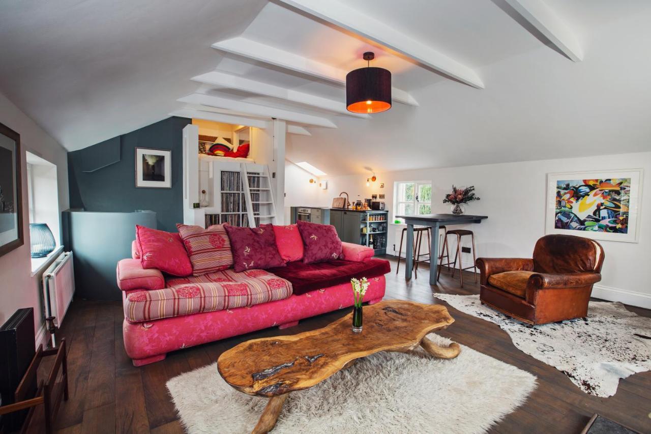 Black Mountains Stylish Hideaway, Nr Crickhowell Llanbedr  外观 照片